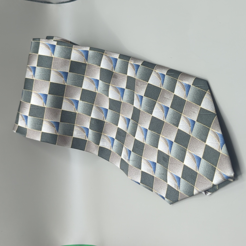 PIERRE CARDIN Neck Tie 100% Silk Green Beige Geometric